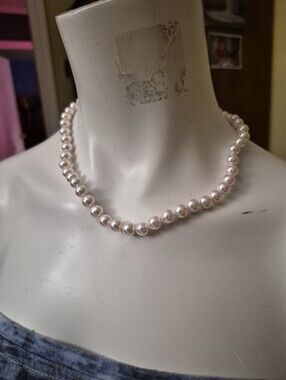 Fifth Avenue Collection 16" Glass Pink Pearl Necklace